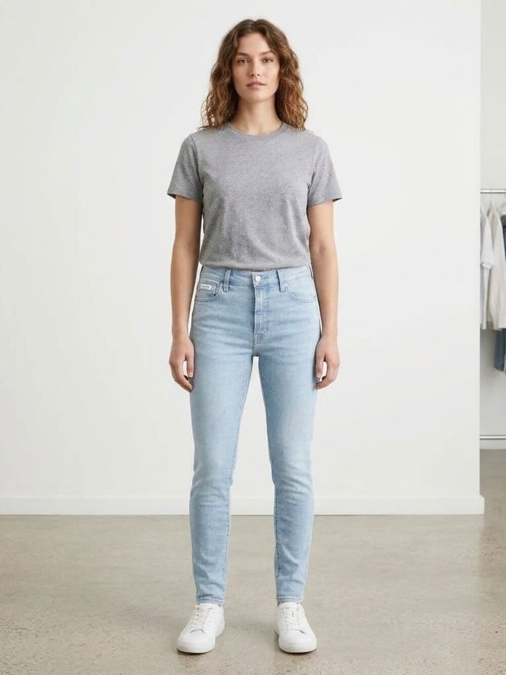 Calvin Klein Jeans Women's Light Blue Skinny Jeans SIZE 31 NWOT